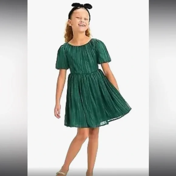 Cat & Jack | Dresses | Toddler Girls Emerald Green Dress With Gold Metallic  Thread Cat Jack | Poshmark